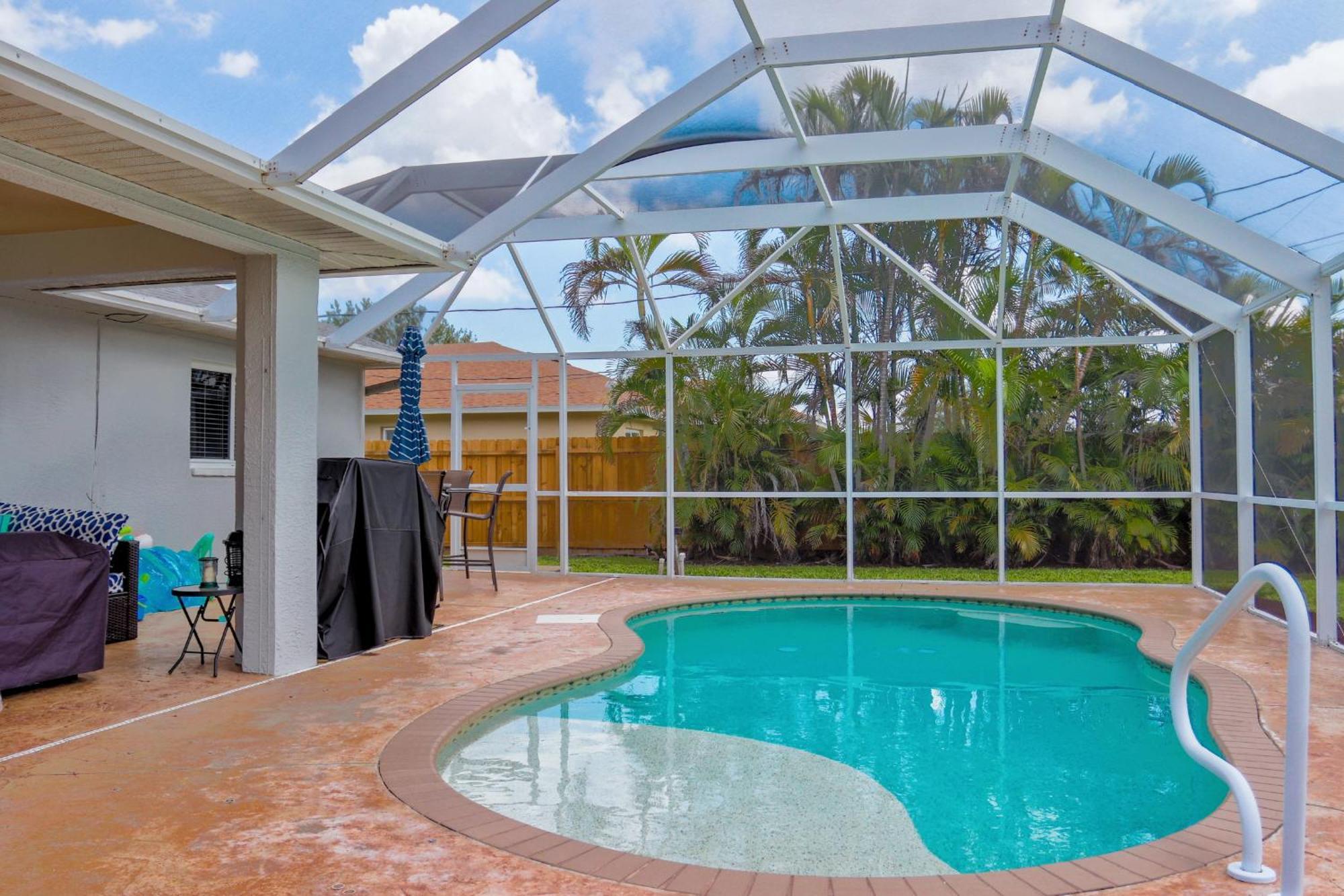 Beautiful Pool Home With Sleeping For 8 For Lovelypeople Cape Coral Exterior foto